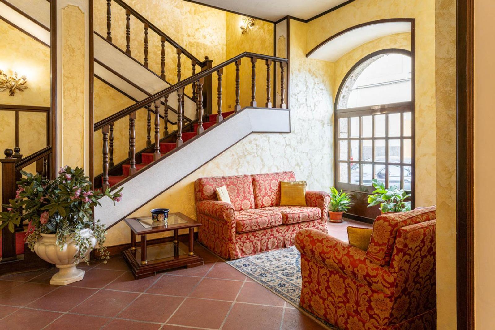 Hotel&Ristorante Miramonti Palazzo Storico Риети Экстерьер фото
